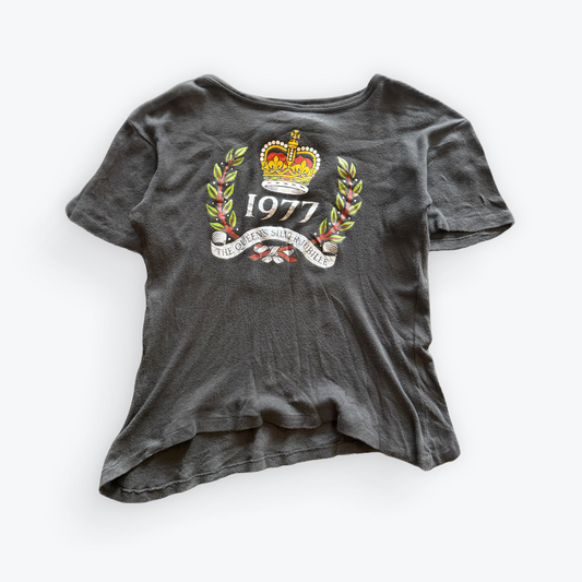 Vintage 1977 The Queen's Silver Jubilee Shirt