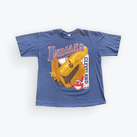 Vintage 1998 Cleveland Indians Baseball Mit Tee